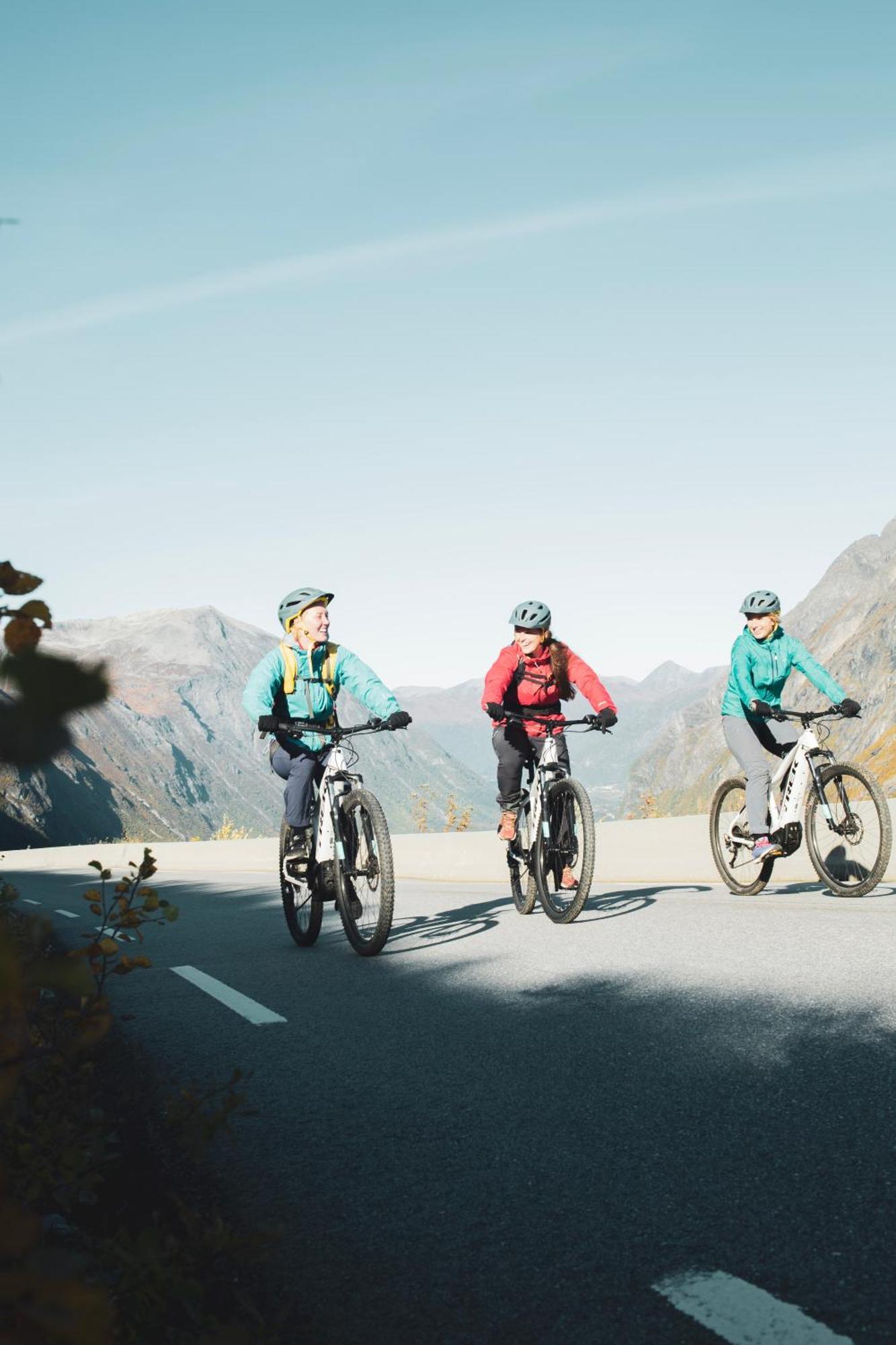 Hotel Aak Andalsnes Luaran gambar